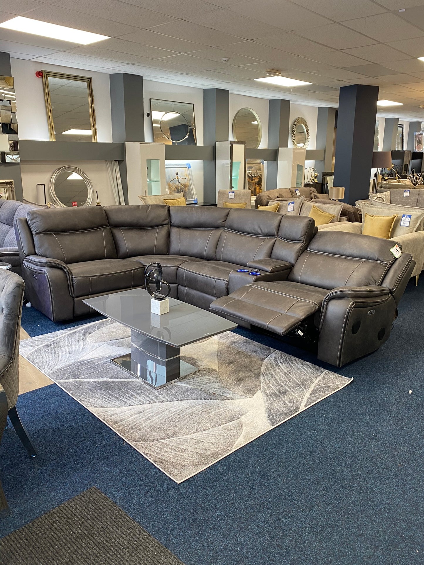 The Arden Recliner Sofa – Ex Display