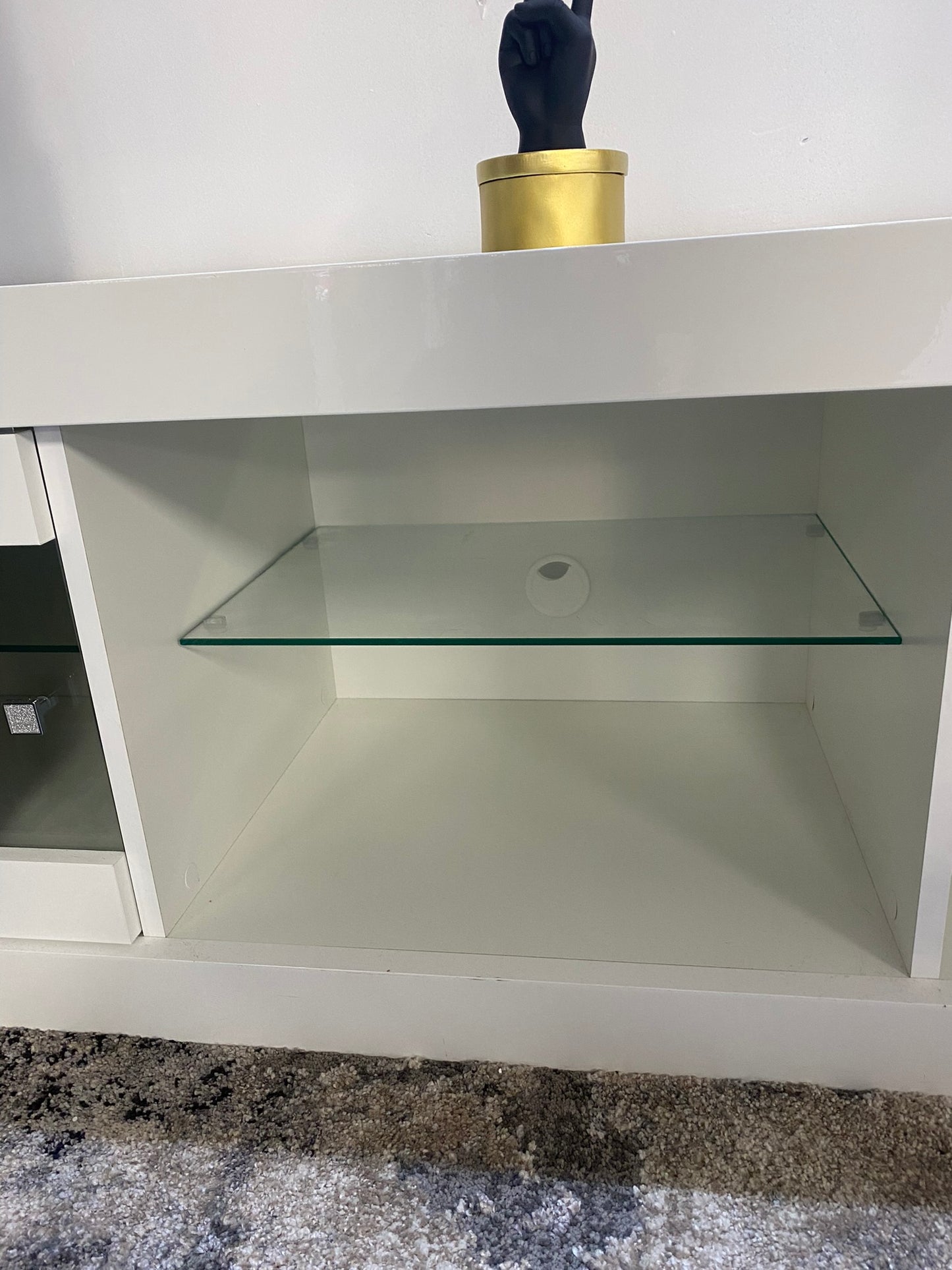 Italian 'Milano' Gloss TV Unit with Glass Shelves