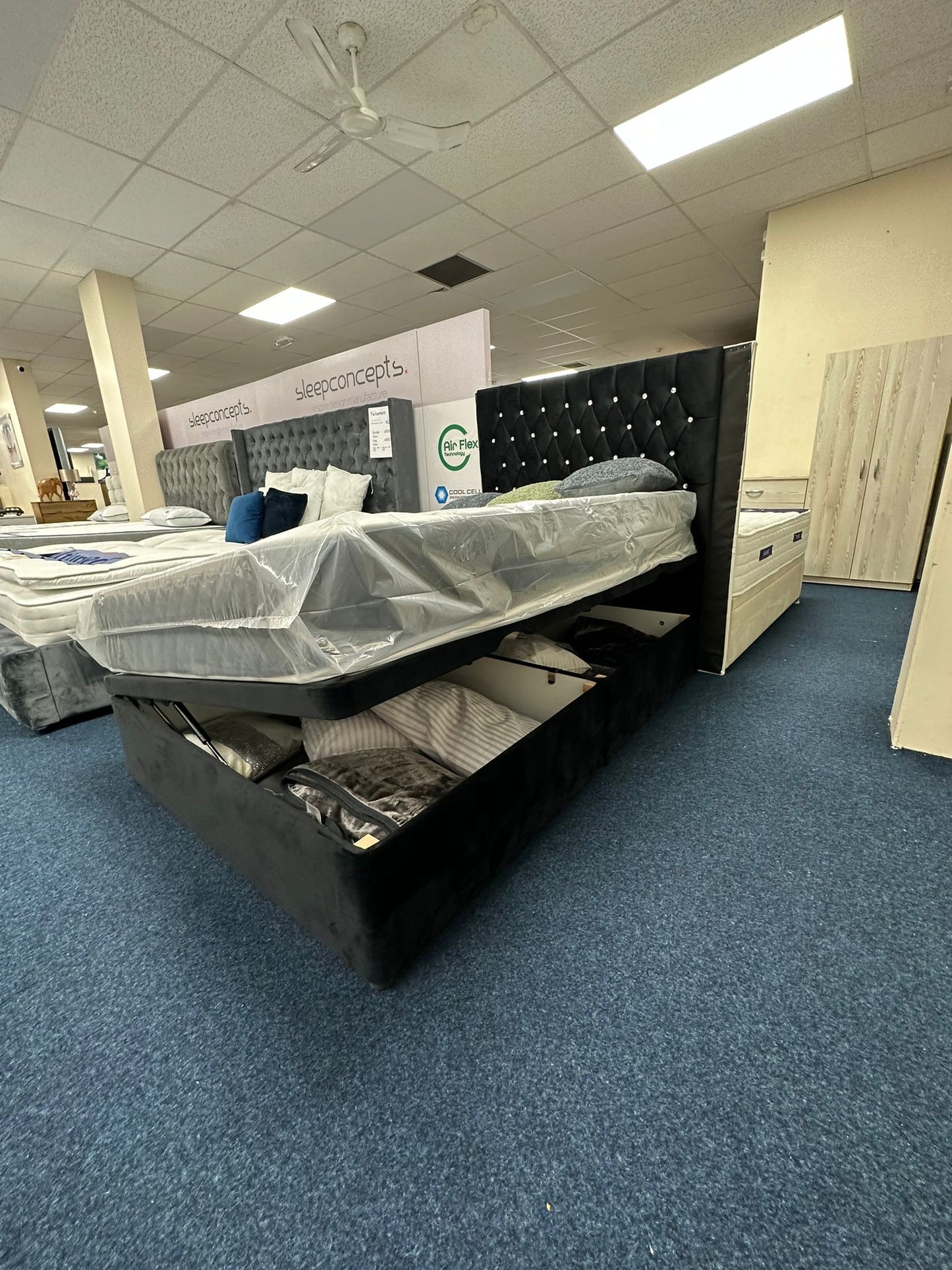 Divan Ottoman Bed Deal (Includes Memory Orthopedic Mattress) Price Include Delivery and Assembly