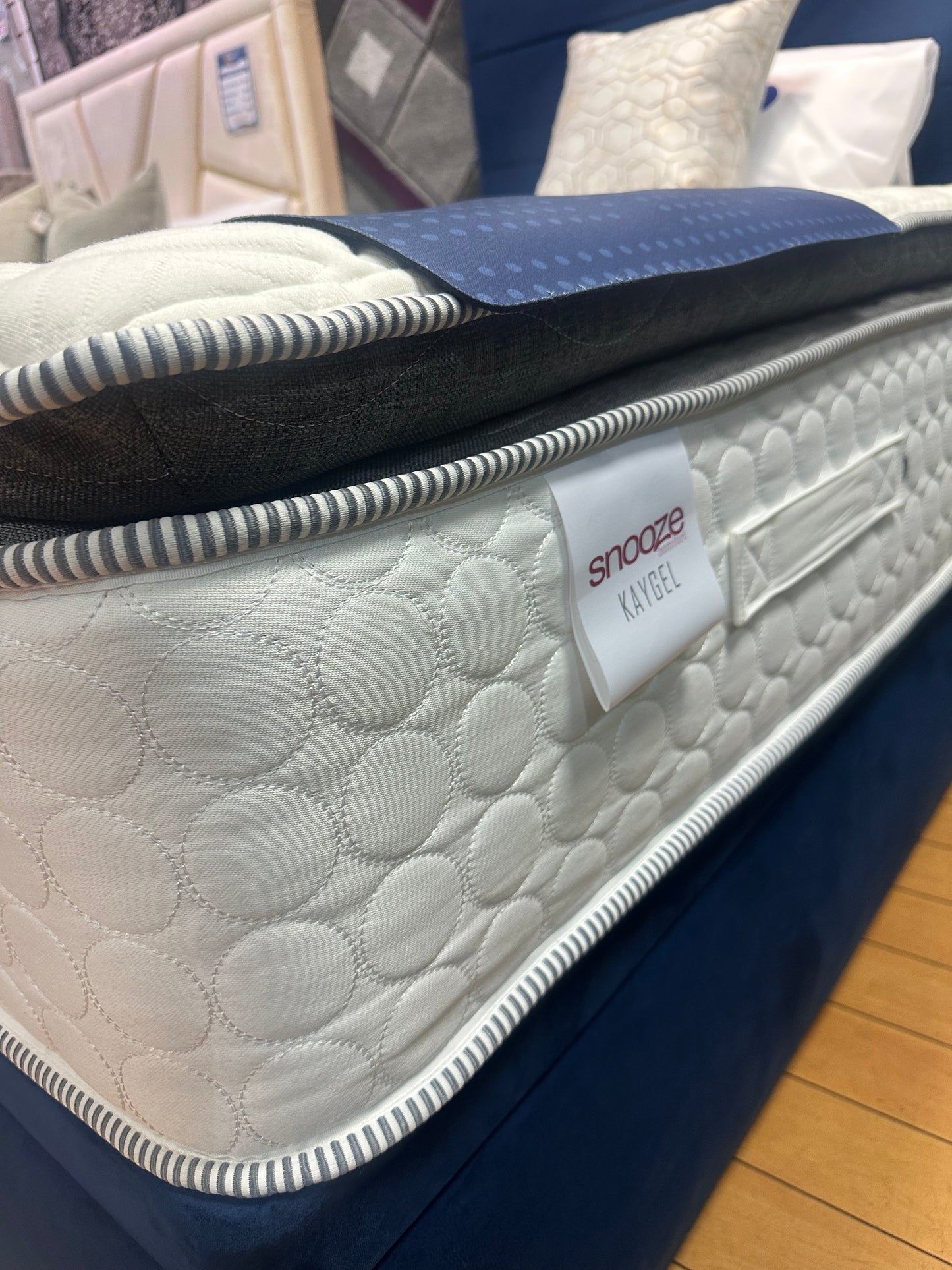 TUESDAY OFFER - KAYGEL SNOOZE COMFORT PILLOW TOP MATTRESS
