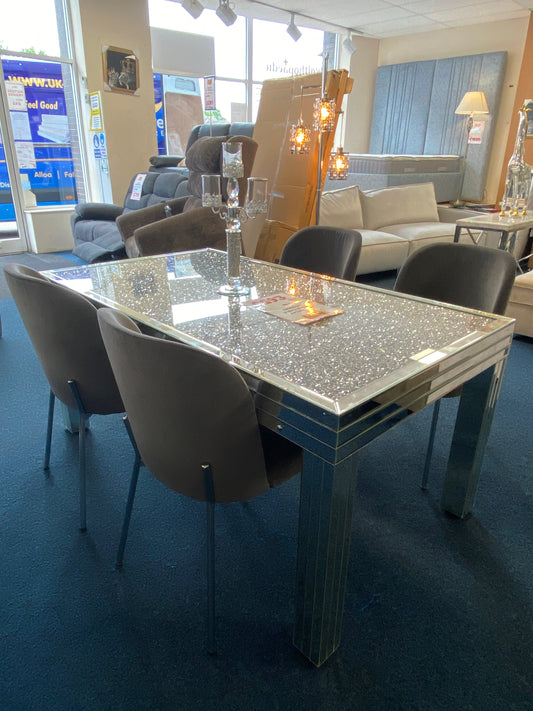 X - Display Dining Table + 4 Chairs